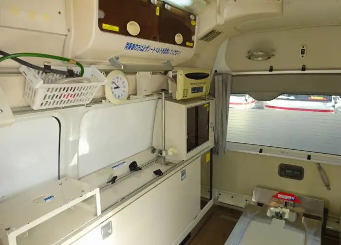 トヨタ ハイエース 小型 特殊車両 CBF-TRH226S H22の中古トラック画像11