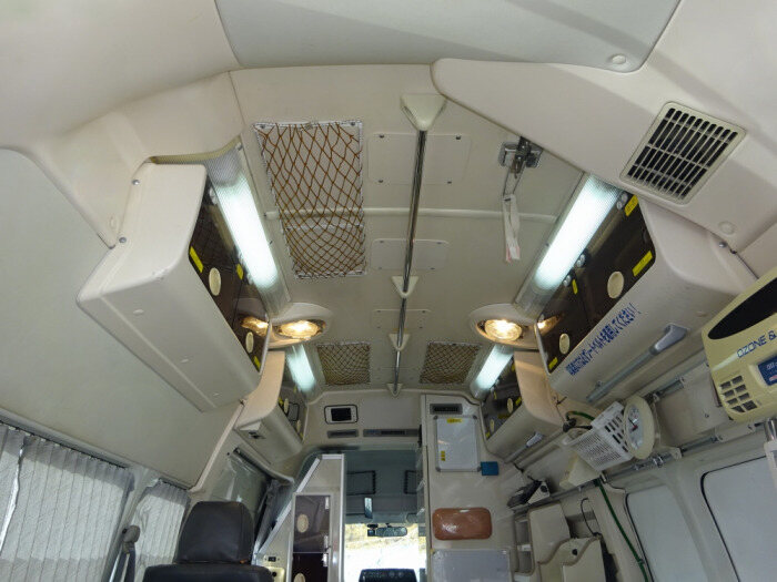 トヨタ ハイエース 小型 特殊車両 CBF-TRH226S H22の中古トラック画像10