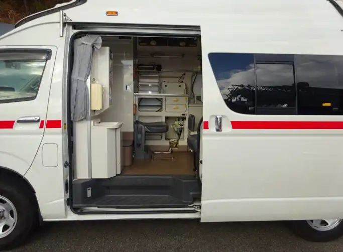 トヨタ ハイエース 小型 特殊車両 CBF-TRH226S H22の中古トラック画像12