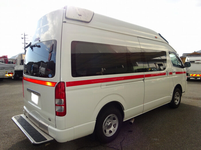 トヨタ ハイエース 小型 特殊車両 CBF-TRH226S H22の中古トラック画像4