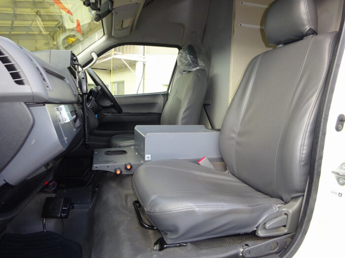 トヨタ ハイエース 小型 特殊車両 CBF-TRH226S H22の中古トラック画像14