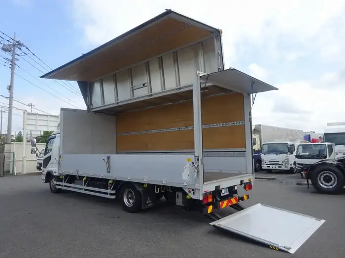 三菱 ファイター 中型/増トン ウイング パワーゲート エアサスの中古トラック画像8