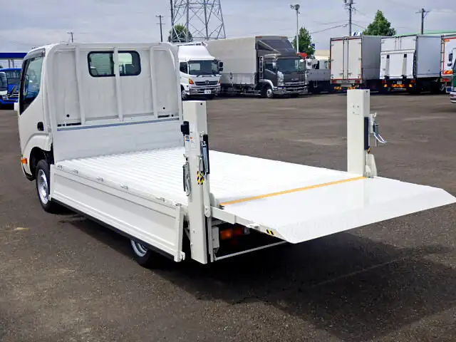 トヨタ ダイナ 小型 平ボディ パワーゲート 床鉄板の中古トラック画像6