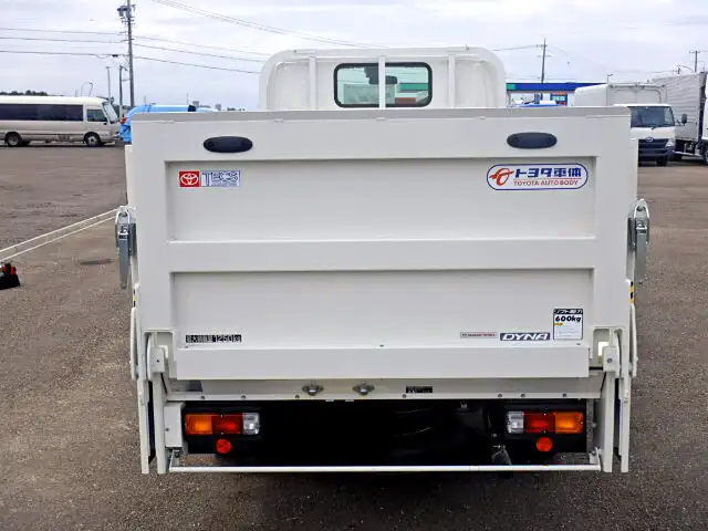 トヨタ ダイナ 小型 平ボディ パワーゲート 床鉄板の中古トラック画像4