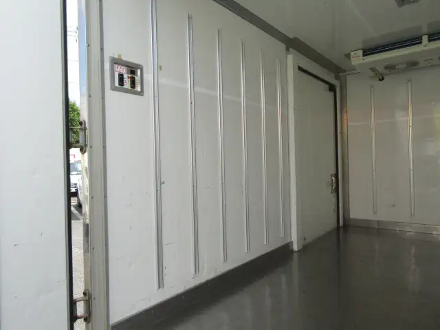 トヨタ ダイナ 小型 冷凍冷蔵 中温 スタンバイの中古トラック画像7