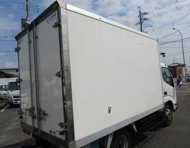 トヨタ ダイナ 小型 冷凍冷蔵 中温 スタンバイの中古トラック画像2