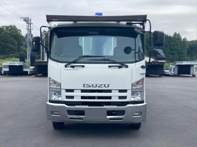 いすゞ フォワード 中型/増トン クレーン付 3段 ラジコンの中古トラック画像3