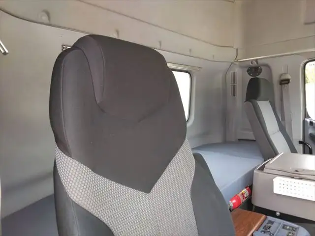 日野 プロフィア 大型 トラクター ハイルーフ 2デフの中古トラック画像7