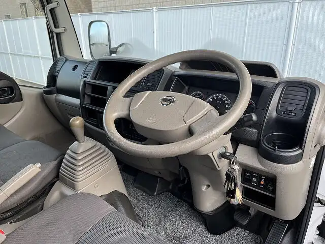 日産 アトラス 小型 平ボディ 床鉄板 SDG-SZ5F24の中古トラック画像10