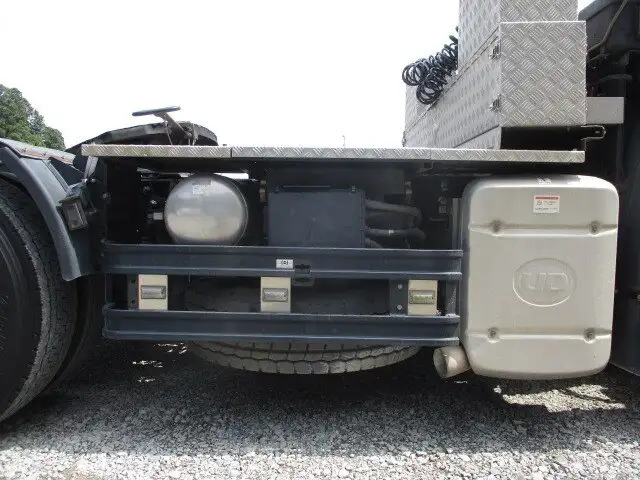 日産UD クオン 大型 トラクター ハイルーフ 1デフの中古トラック画像15