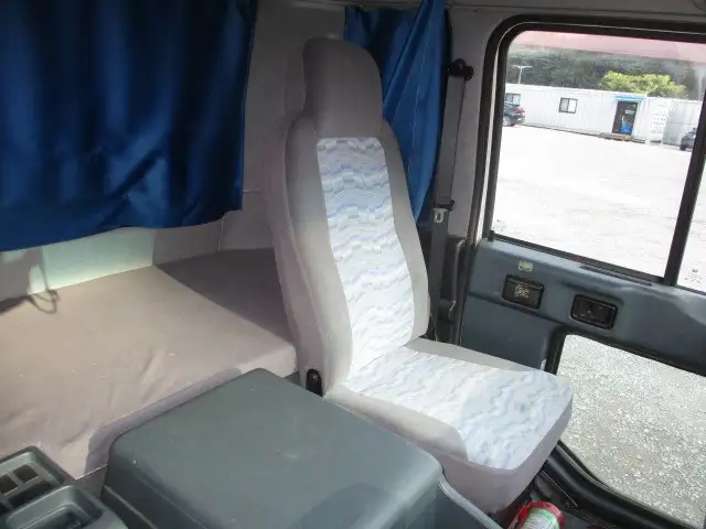 日産UD コンドル 中型/増トン ウイング パワーゲート ベッドの中古トラック画像10