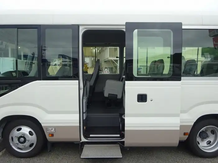 トヨタ コースター 小型 バス マイクロバス SKG-XZB60の中古トラック画像5