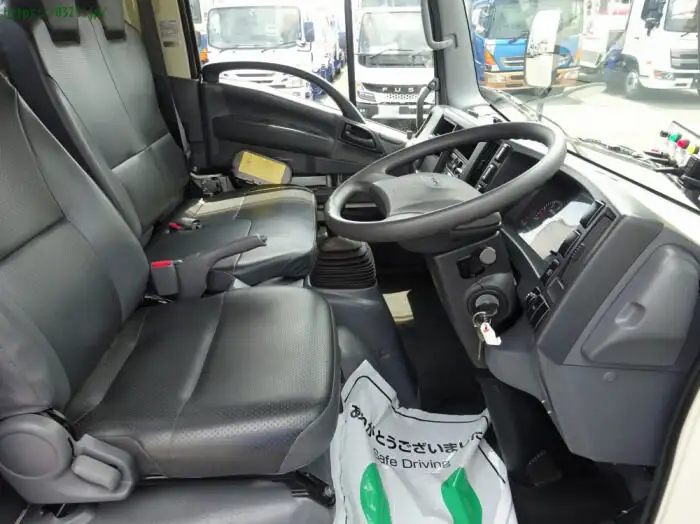 いすゞ エルフ 小型 パッカー車 プレス式 TPG-NMR85ANの中古トラック画像16