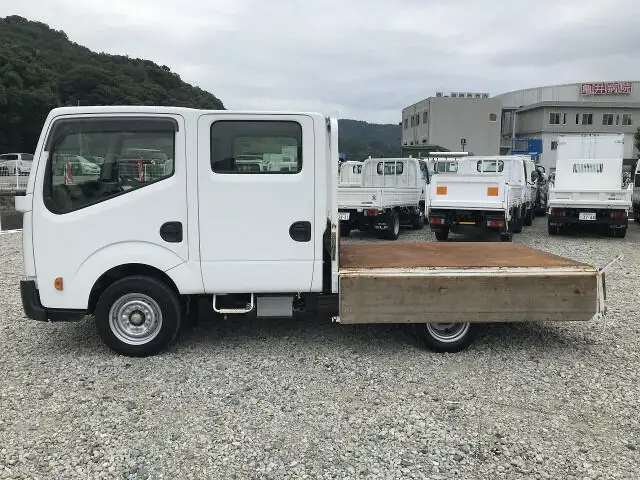 日産 アトラス 小型 平ボディ Wキャブ 床鉄板の中古トラック画像5