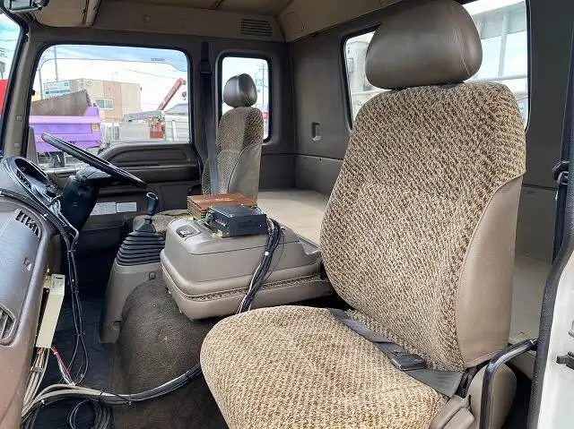 いすゞ フォワード 中型/増トン 車両重機運搬 ウインチ ベッドの中古トラック画像12