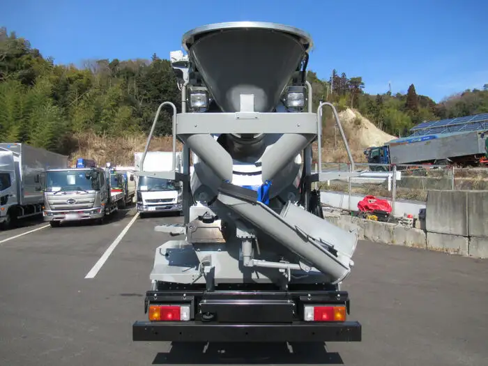 日野 デュトロ 小型 ミキサー・ポンプ 2PG-XZU600E R4の中古トラック画像4