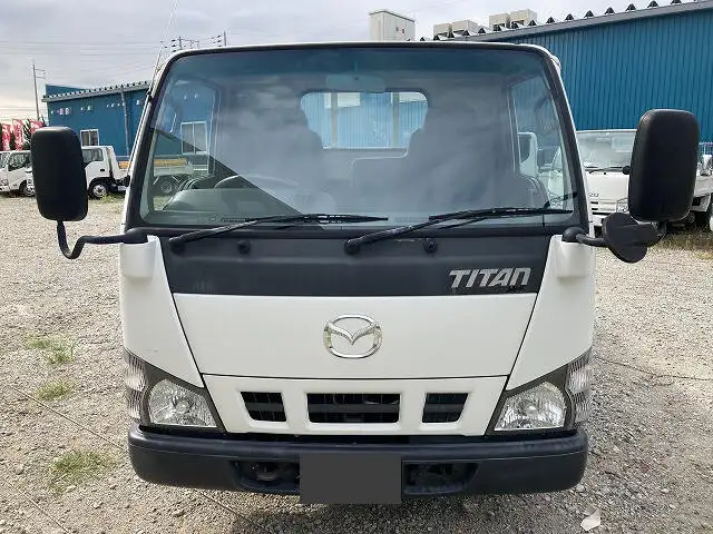 マツダ タイタン 小型 平ボディ KR-LKR69 H18の中古トラック画像2