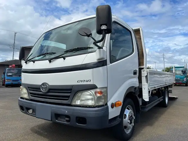 トヨタ ダイナ 小型 平ボディ パワーゲート BDG-XZU414 の中古トラック【車両No.131658】