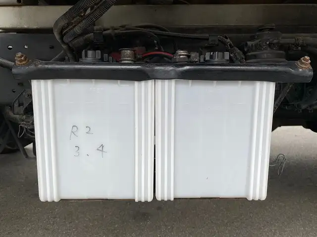トヨタ ダイナ 小型 平ボディ パワーゲート BDG-XZU414の中古トラック画像16