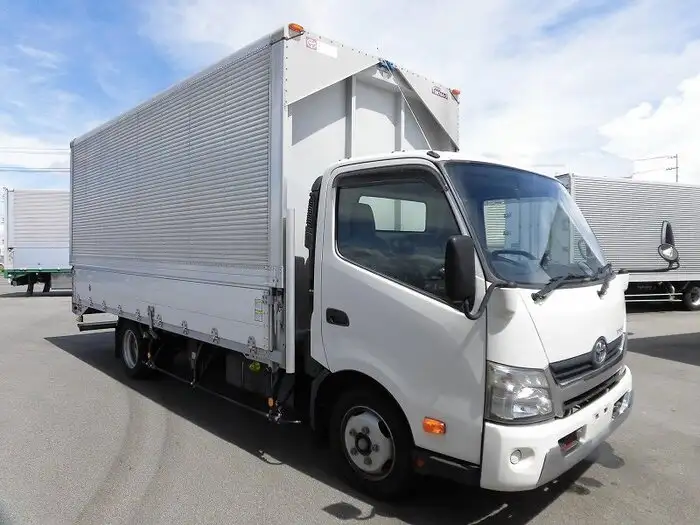 トヨタ トヨエース 小型 ウイング 床鉄板 TKG-XZU720の中古トラック画像2
