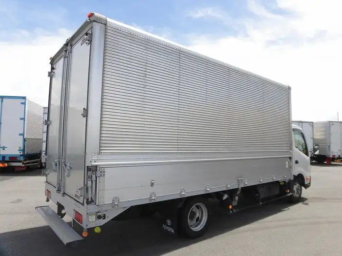 トヨタ トヨエース 小型 ウイング 床鉄板 TKG-XZU720の中古トラック画像3