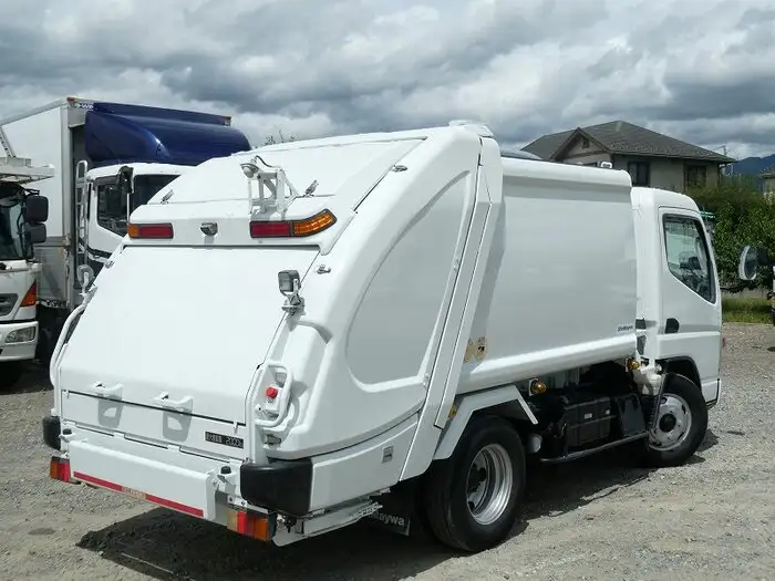 三菱 キャンター 小型 パッカー車 プレス式 PDG-FE73Dの中古トラック画像3