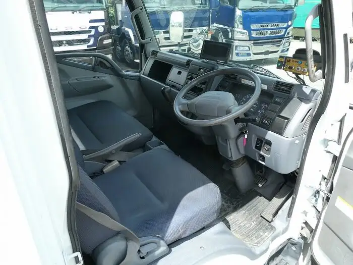 三菱 キャンター 小型 パッカー車 プレス式 PDG-FE73Dの中古トラック画像11