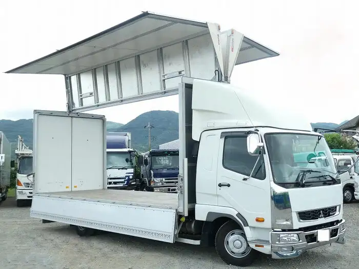 三菱 ファイター 中型/増トン ウイング エアサス ベッドの中古トラック画像10