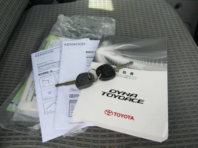トヨタ トヨエース 小型 平ボディ XZU640 H27の中古トラック画像14
