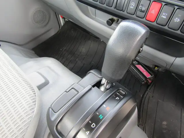 トヨタ トヨエース 小型 平ボディ XZU640 H27の中古トラック画像11