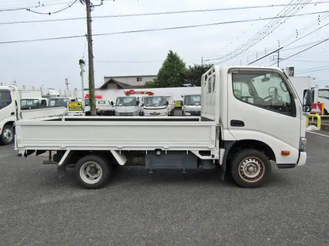 トヨタ ダイナ 小型 平ボディ 床鉄板 ABF-TRY230の中古トラック画像2