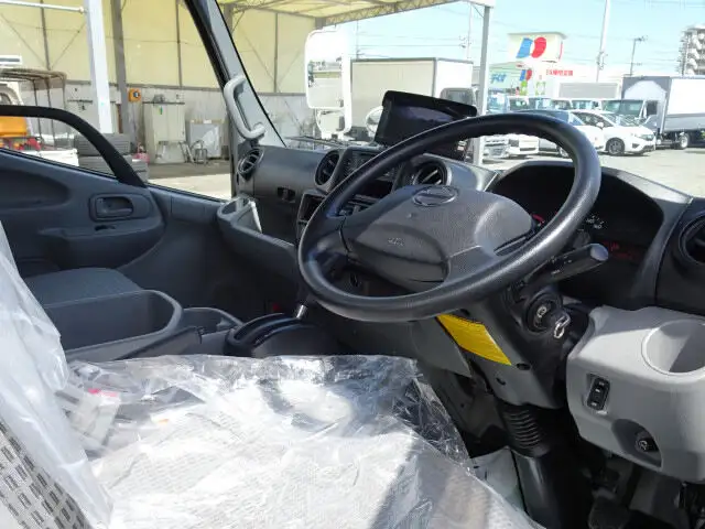 日野 デュトロ 小型 平ボディ パワーゲート TPG-XZC605Mの中古トラック画像9