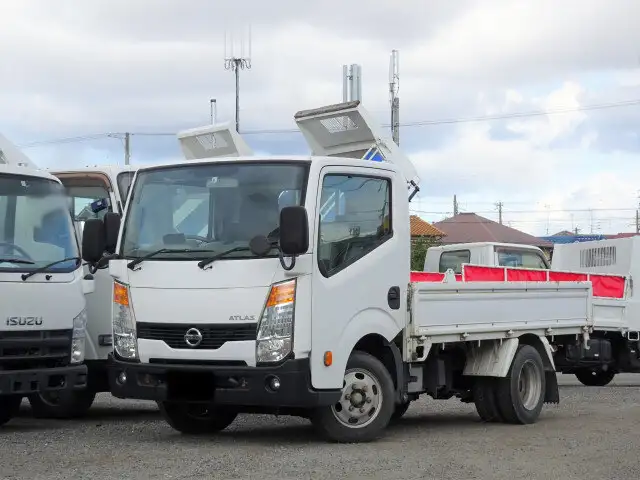 日産 アトラス 小型 平ボディ CBF-SQ2F24 H22の中古トラック画像1