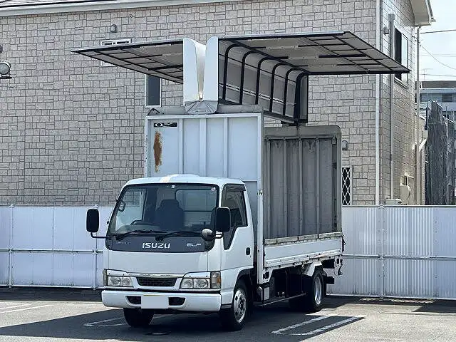 いすゞ エルフ 小型 ウイング 幌ウイング KR-NKR81LAVの中古トラック画像2