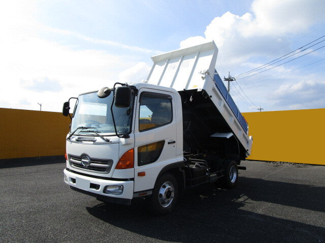 日野 プロフィア 大型 トラクター ハイルーフ 2デフ の中古トラック【車両No.125385】
