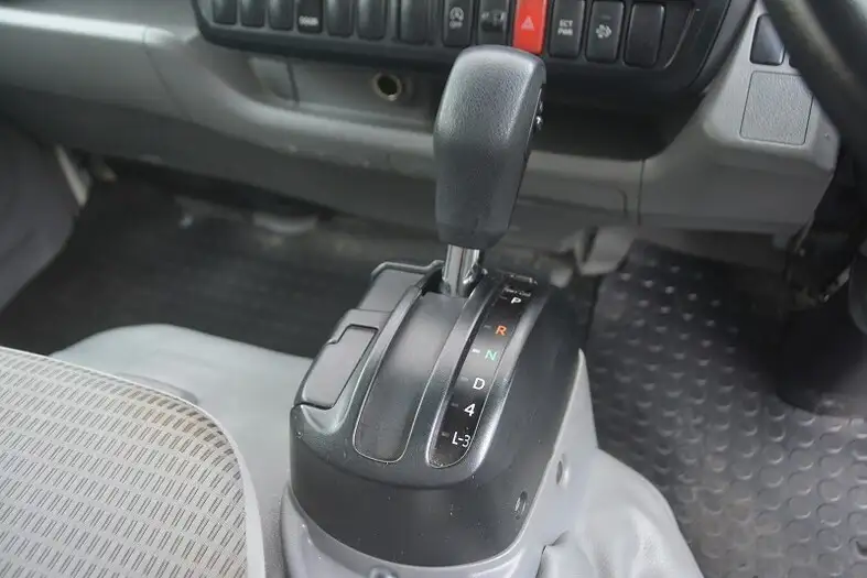 トヨタ トヨエース 小型 アルミバン サイドドア TKG-XZC605の中古トラック画像13