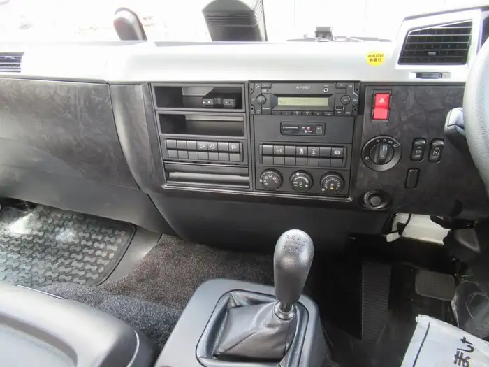 三菱 ファイター 中型/増トン 車両重機運搬 ウインチ ベッドの中古トラック画像13