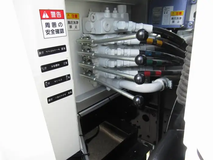 三菱 ファイター 中型/増トン 車両重機運搬 ウインチ ベッドの中古トラック画像8