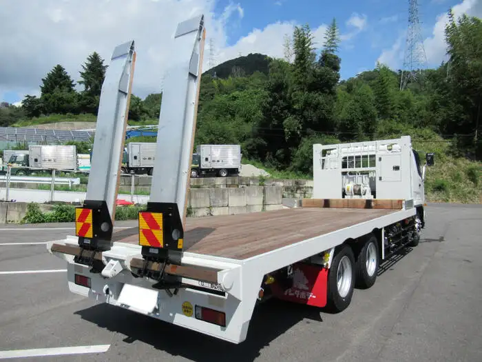 三菱 ファイター 中型/増トン 車両重機運搬 ウインチ ベッドの中古トラック画像2