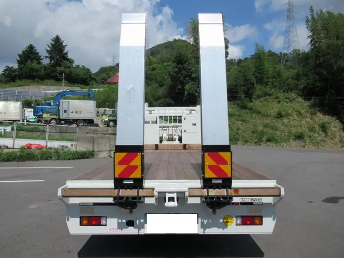 三菱 ファイター 中型/増トン 車両重機運搬 ウインチ ベッドの中古トラック画像3