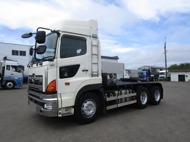 日野 プロフィア 大型 トラクター ハイルーフ 2デフ の中古トラック【車両No.132086】