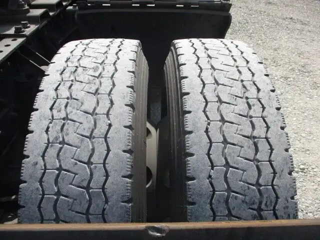 日野 プロフィア 大型 トラクター 1デフ ベッドの中古トラック画像19
