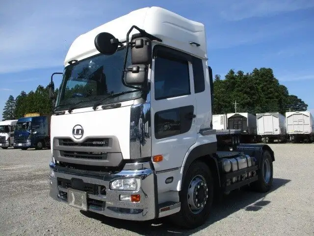 日産UD クオン 大型 トラクター 1デフ ベッドの中古トラック画像1