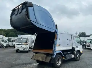 日野 デュトロ 小型 パッカー車 巻き込み式 回転ダンプ式の中古トラック画像7