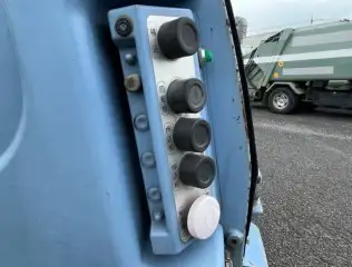 日野 デュトロ 小型 パッカー車 巻き込み式 回転ダンプ式の中古トラック画像6