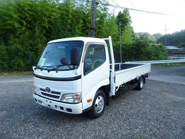 トヨタ トヨエース 小型 平ボディ 床鉄板 BDG-XZU348 の中古トラック【車両No.132289】
