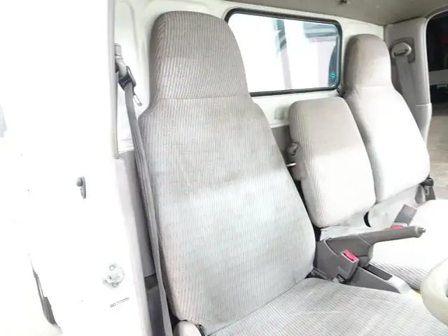 トヨタ トヨエース 小型 平ボディ パワーゲート 床鉄板の中古トラック画像11