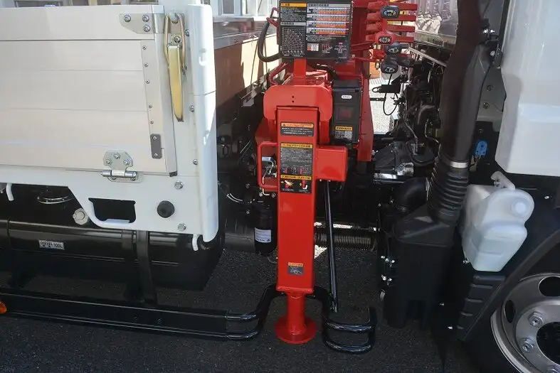 三菱 キャンター 小型 クレーン付 アルミブロック 5段の中古トラック画像9