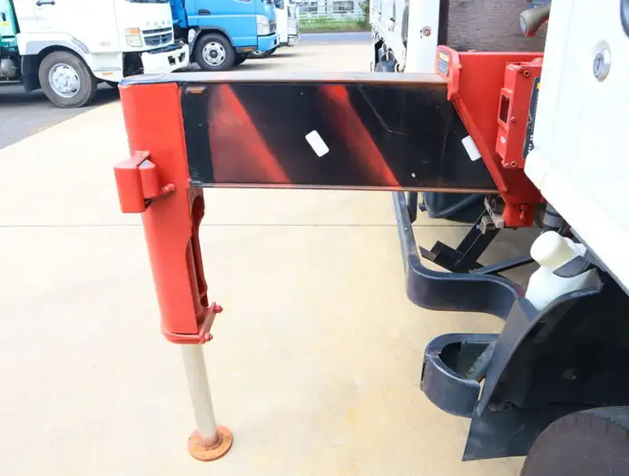 いすゞ エルフ 小型 クレーン付 3段 ラジコンの中古トラック画像15