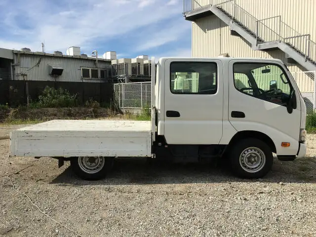 トヨタ ダイナ 小型 平ボディ Wキャブ LDF-KDY281の中古トラック画像5